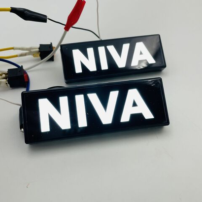 Повторитель поворота белый на крыло диодный с надписью NIVA для Лада Нива 2 шт