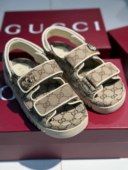 Сандалии Gucci