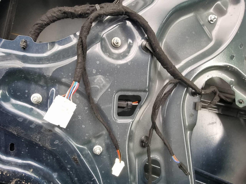 Дверь передняя правая Omoda C5 (2022-н.в.)