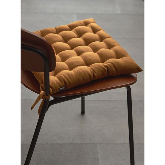 Подушка на стул из хлопка цвета карри из коллекции essential, 40х40 см