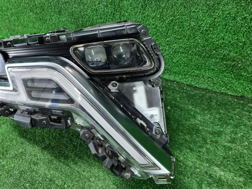 Фара правая Kia Carnival 4 (2020-2023) LED