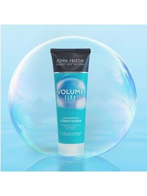 John Frieda Volume Lift Легкий Кондиционер для создания естественного объема волос 250 мл