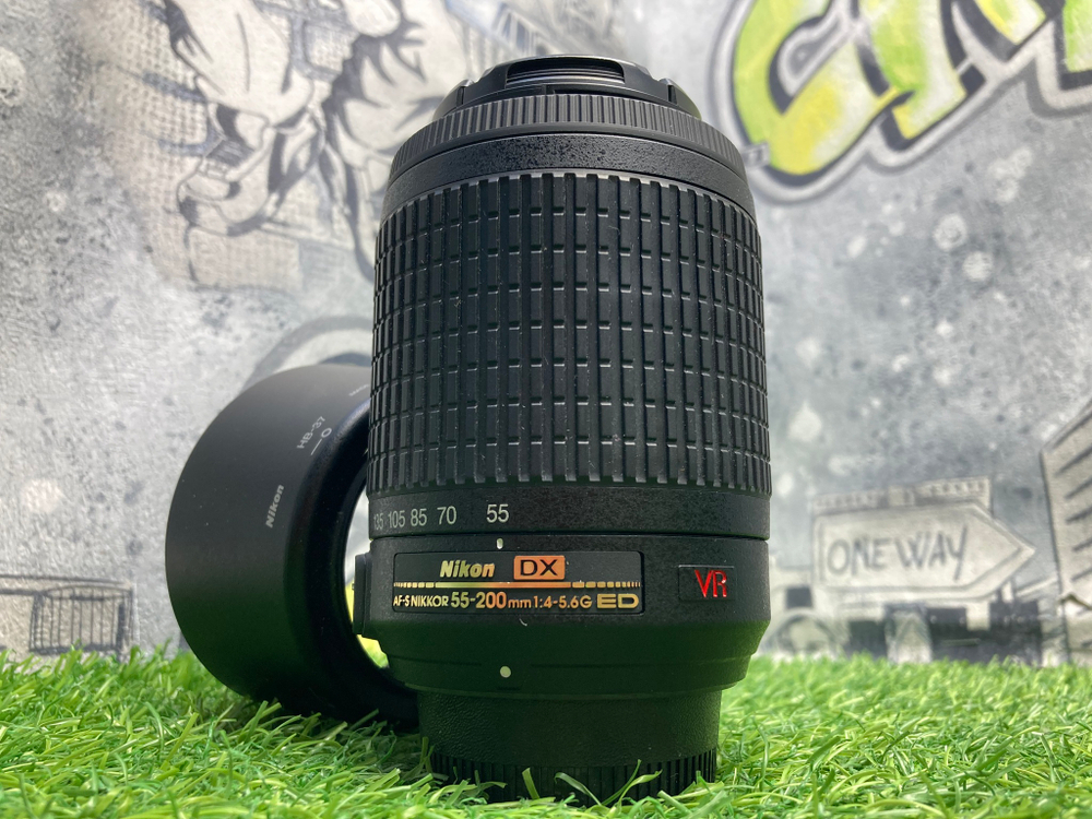 Nikon 55-200mm 4-5.6G AF-S DX VR IF-ED