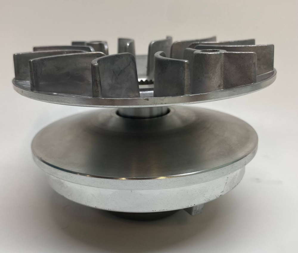 Вариатор в сборе двигатель 163QMK-2D