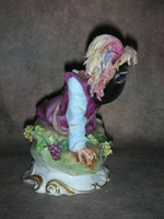 Статуэтка. Фарфор. Спящий мушкетёр. Capodimonte. Италия