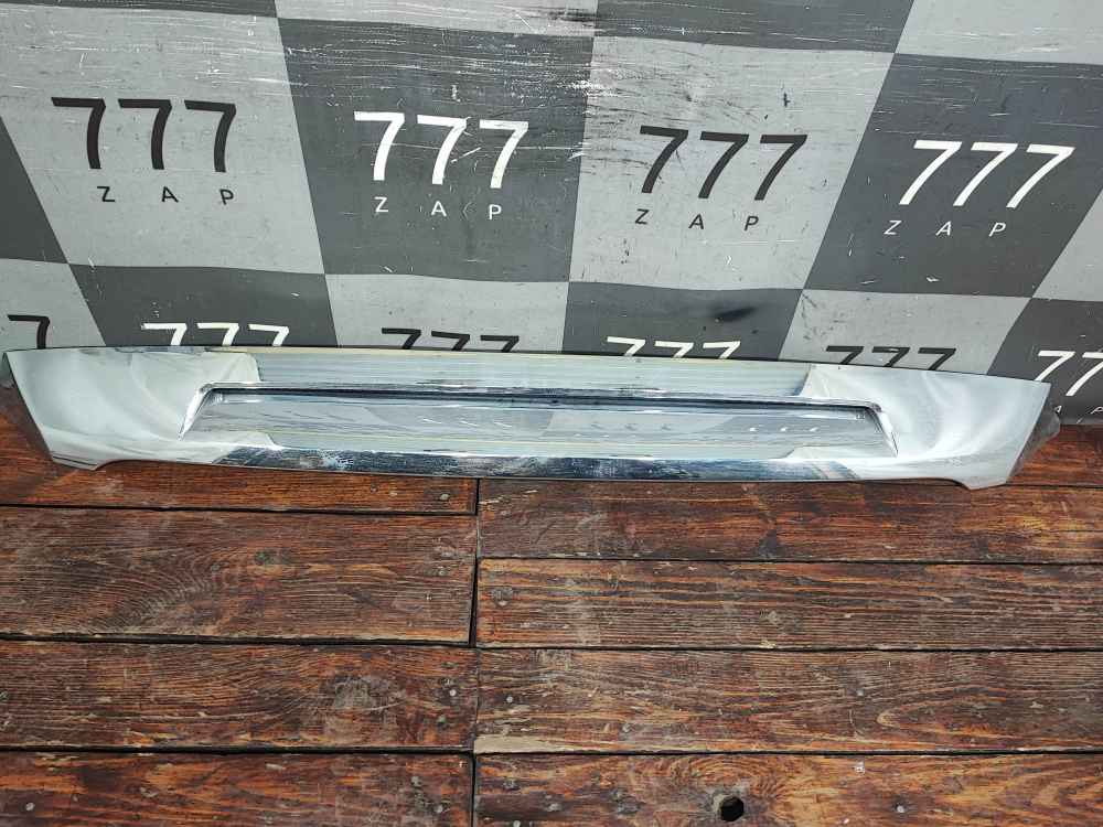 Накладка молдинг капота Tank 500 21-нв Б/У Оригинал 5509300XKV3AA