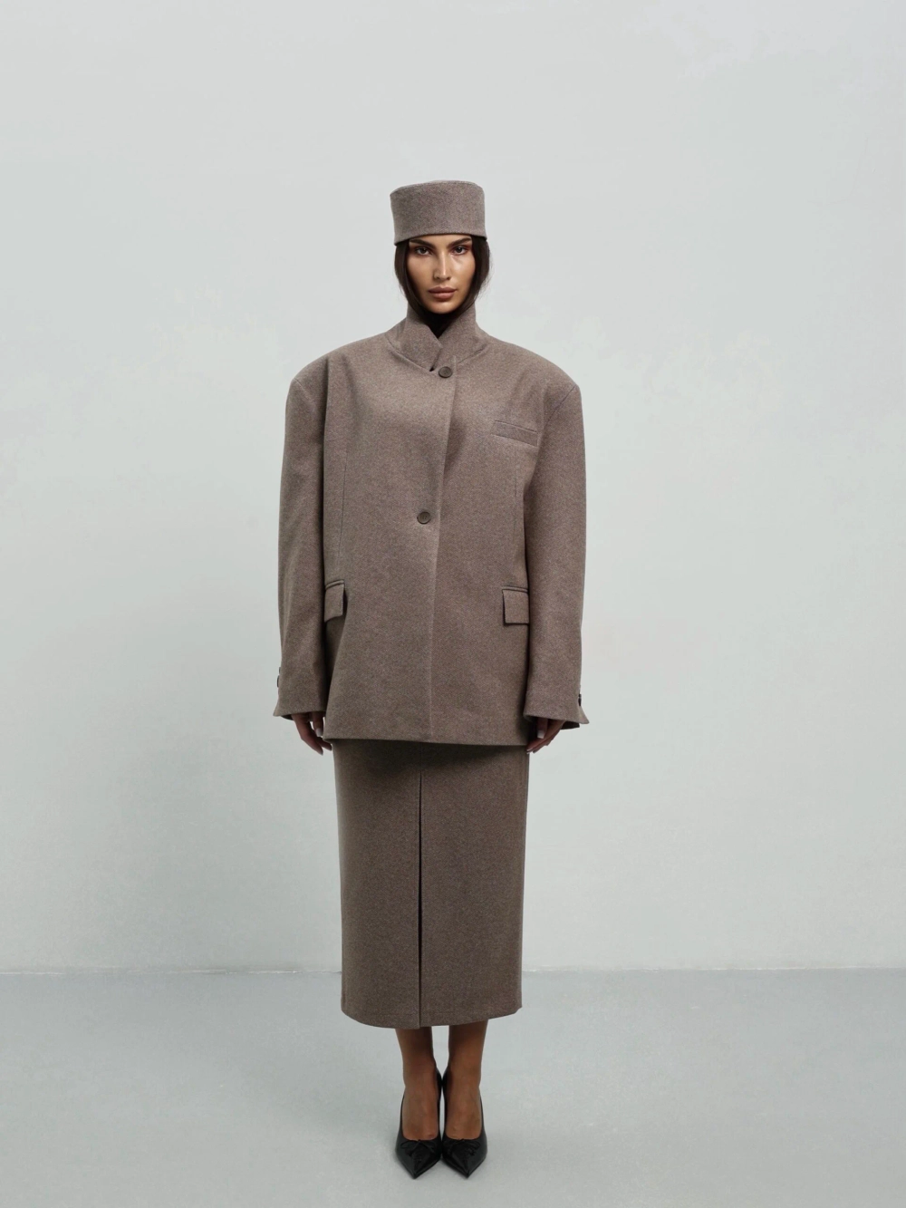 Пиджак оверсайз с объемными плечами, Коричневый