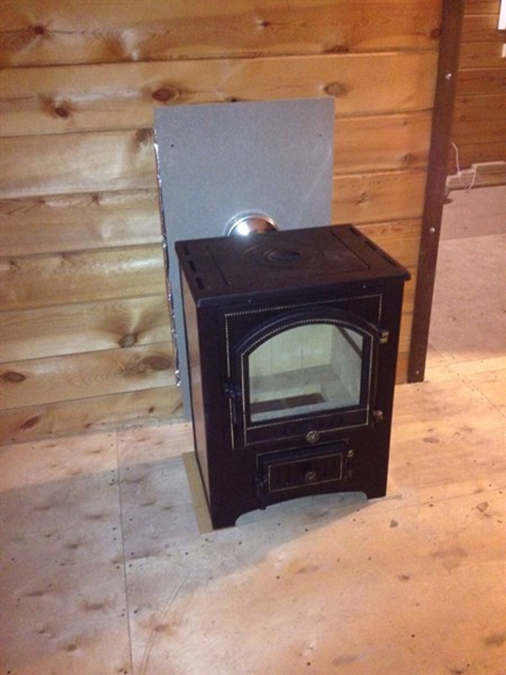 Монтаж печи-камина ВЕЗУВИЙ ПК-01 (205) с плитой