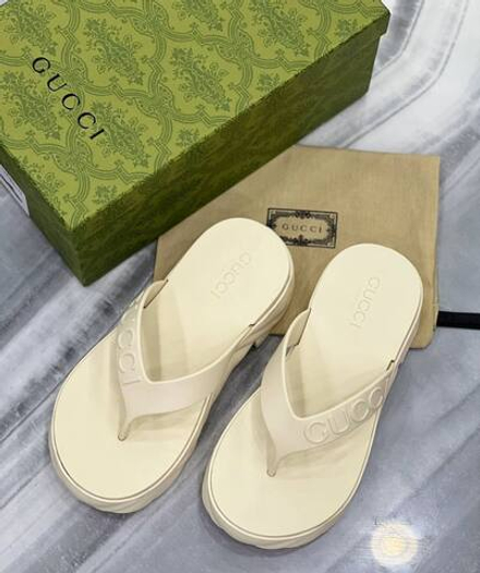 Шлепанцы Gucci