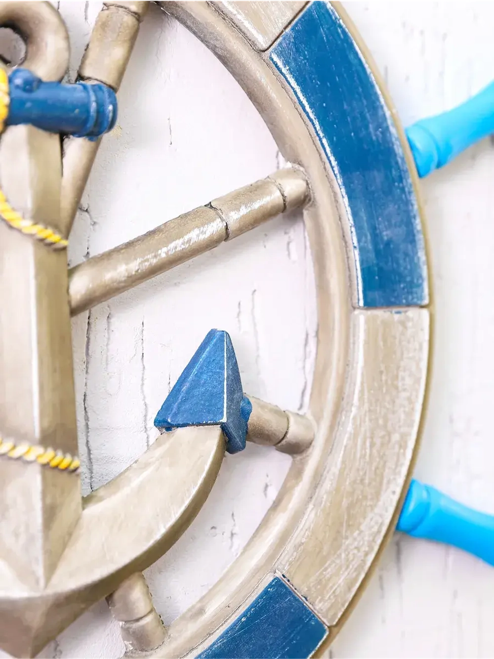 Декор для дома на стену "Штурвал" 43 см