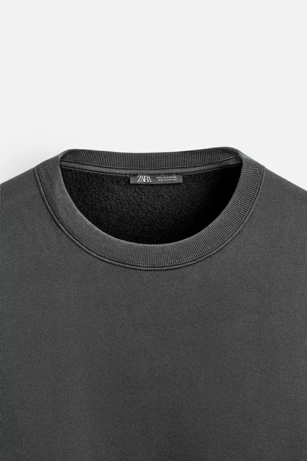 ZARA ТОЛСТОВКА С ЭФФЕКТОМ ПОТЕРТОСТИ, ЧЕРНЫЙ