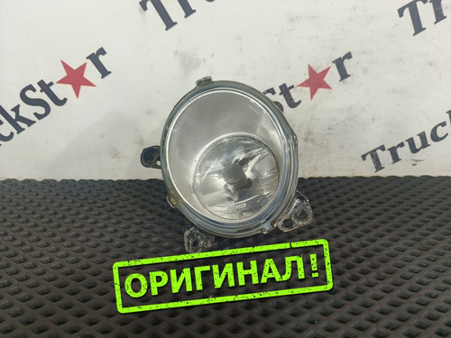 Фара противотуманная левая