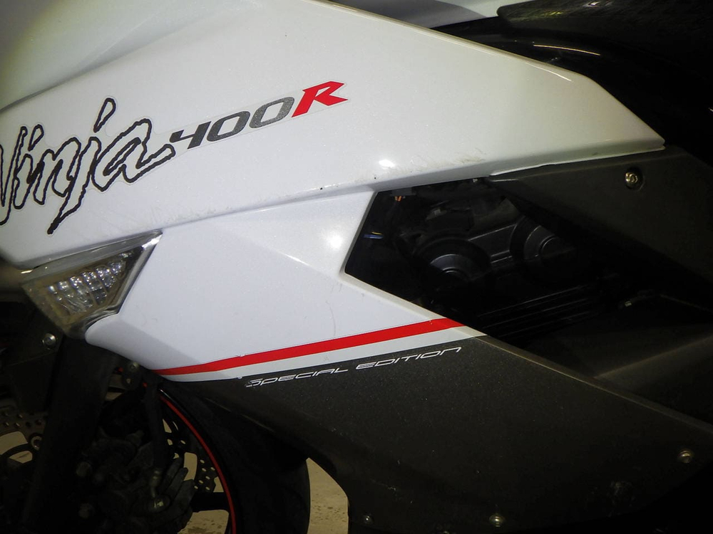 Kawasaki Ninja 400R 2013