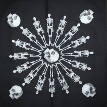 Бандана Скелеты вокруг черепа (069)