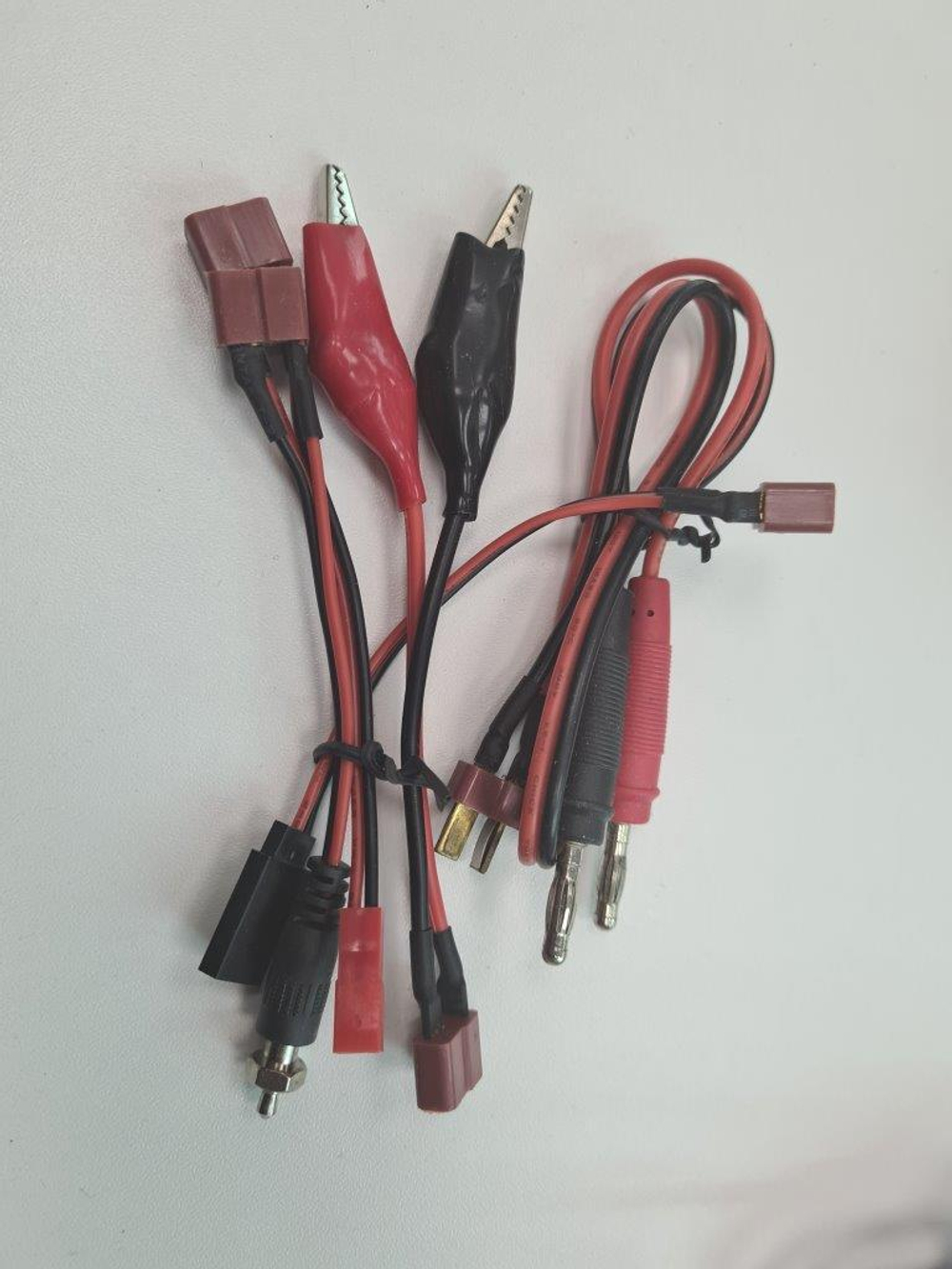 Зарядное устройство iMAX B5