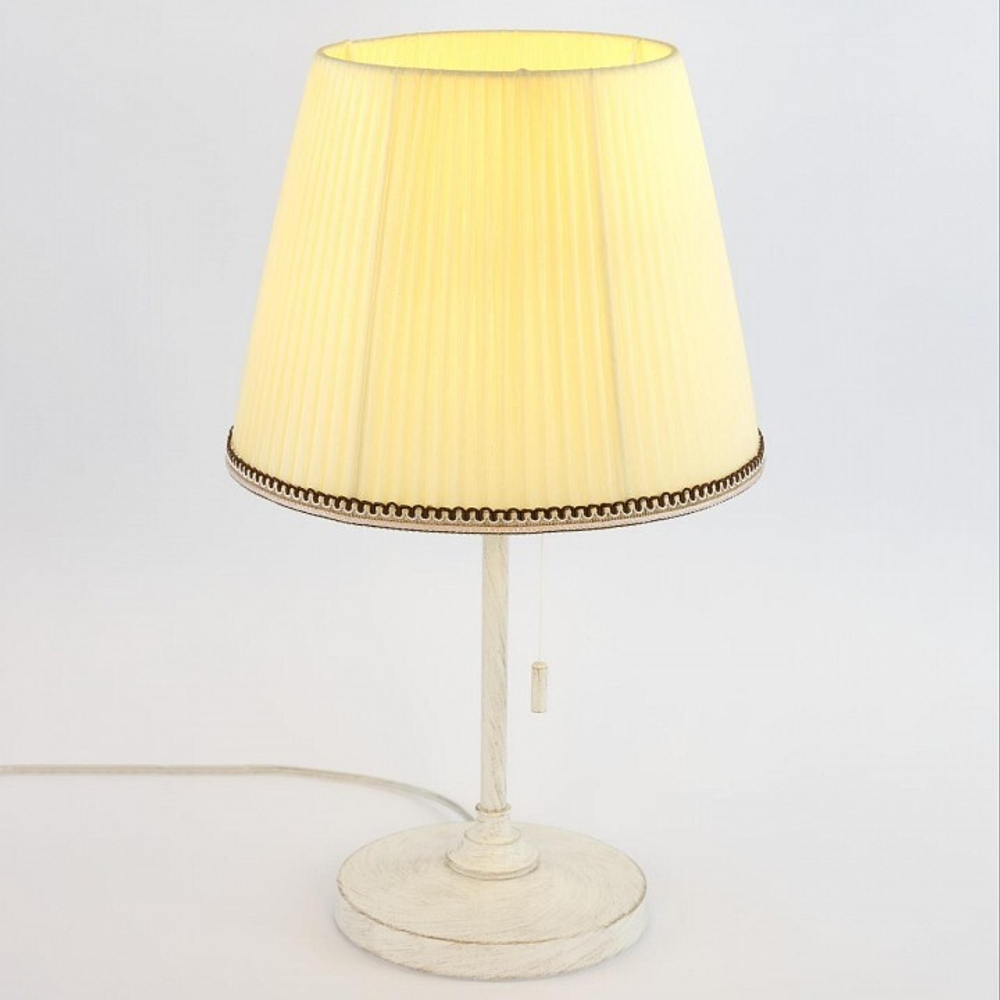 Настольная лампа декоративная Citilux Линц CL402723