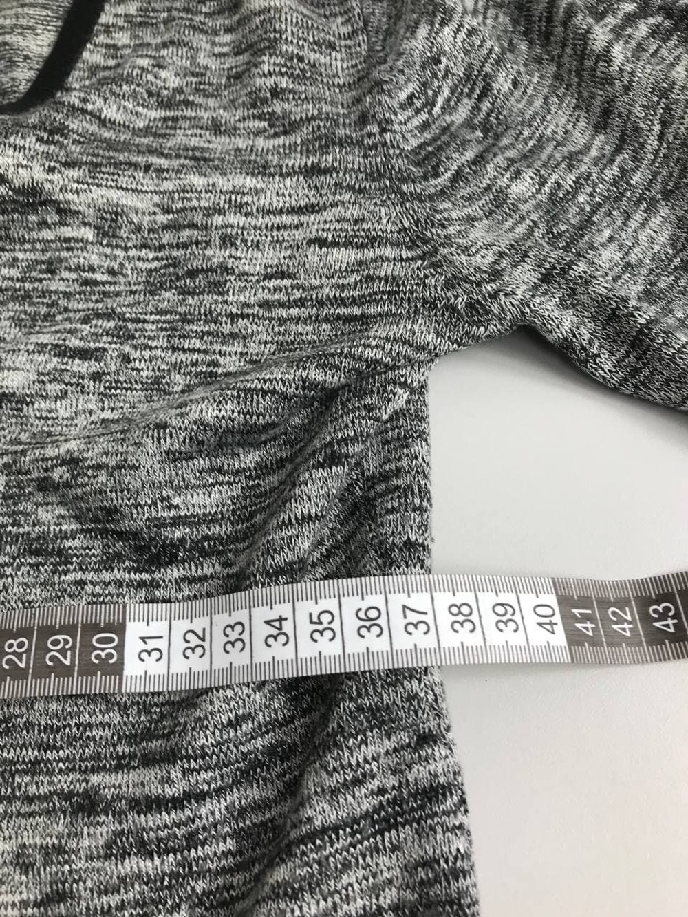 Кофта с красивой застежкой 46/48 размер