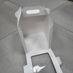 Коробка для кулича Белая 15*15*18 см с фронтальной загрузкой