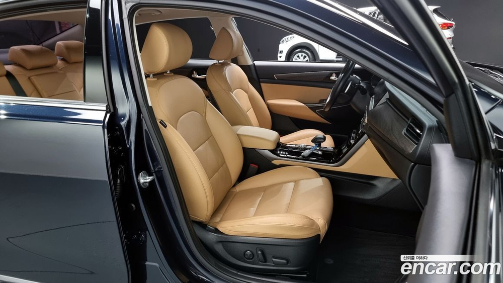 Kia K7 (Cadenza) Premier 3.0 GDI Noblesse (11.2019)