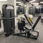 E7021 Сведение/Разведение ног сидя. Стек 110 кг