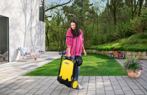 Подметальная машина Karcher S 4