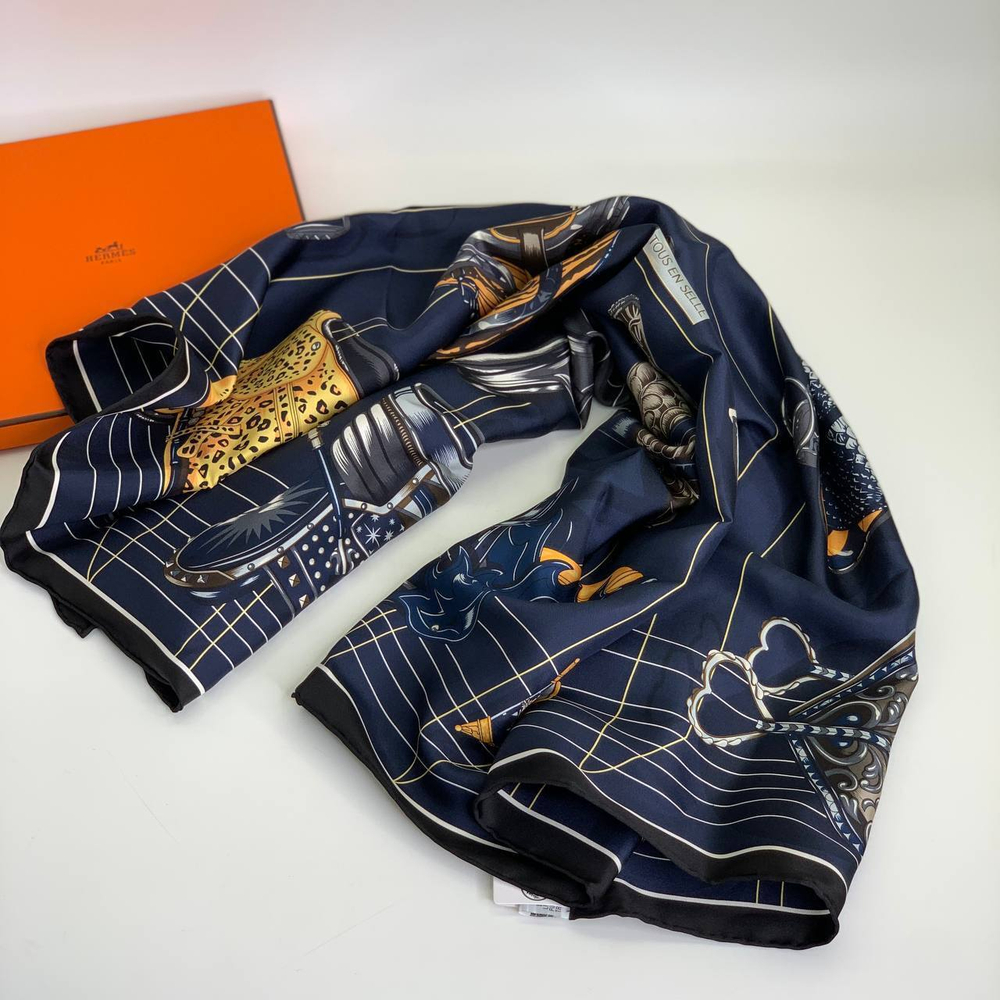 Платок Hermes