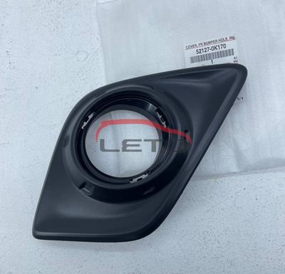 Накладка для противотуманной фары правая 2015 52127-0K170 521270K170