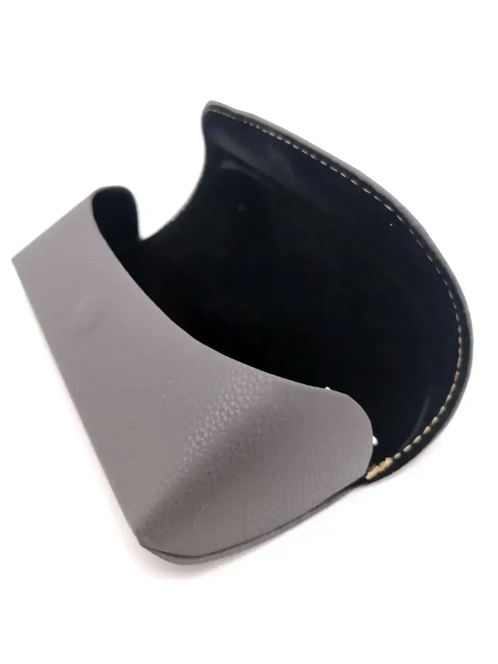 Футляр для очков