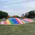 Надувная подушка для установки в грунт «Цветная полянка», 17×10×2 м