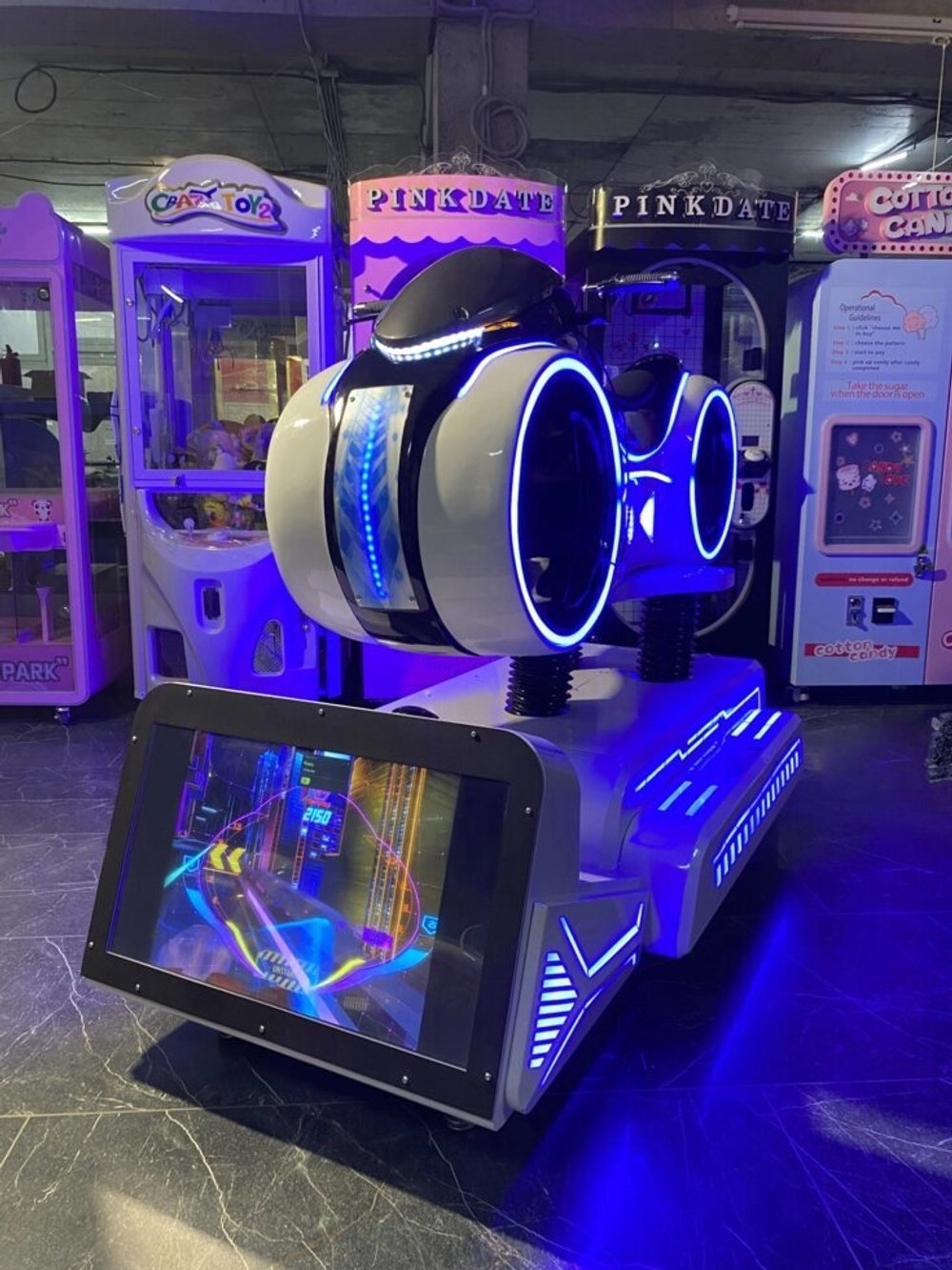 Аттракцион виртуальной реальности гонка Moto VR