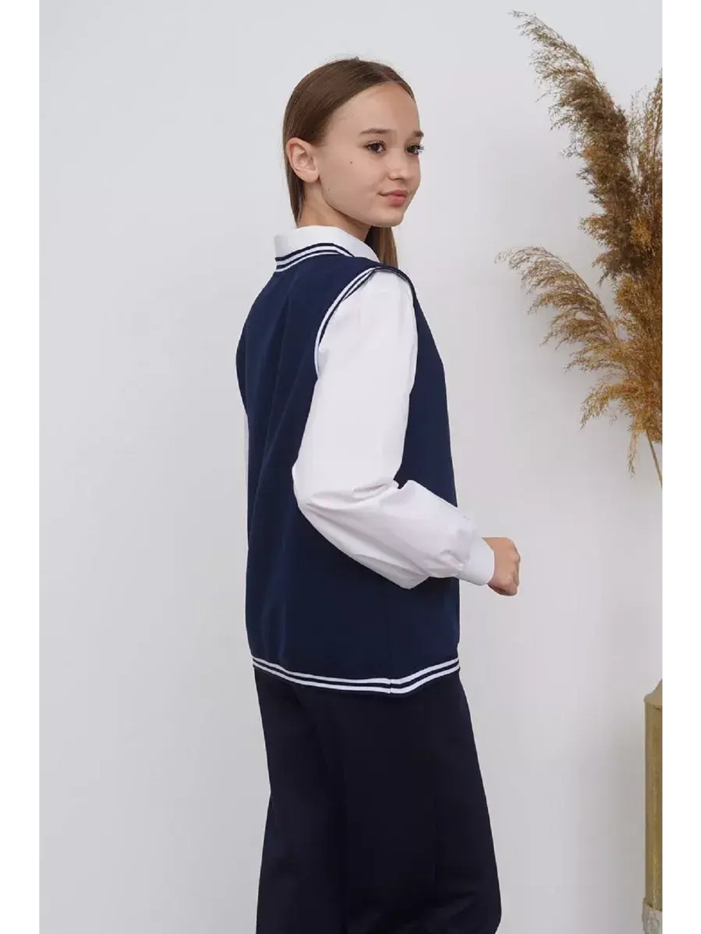 Жилетка школьная универсальная