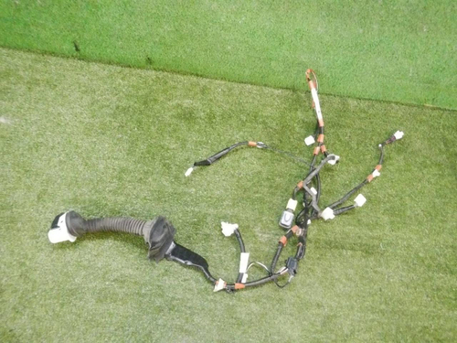 Проводка двери передняя Toyota Camry xv70 (17-21)