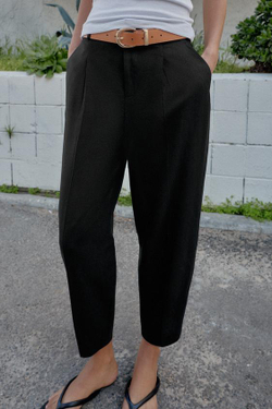 ZARA БРЮКИ ИЗ ЛЬНА С ЗАЩИПАМИ И РЕМНЕМ, ЧЕРНЫЙ