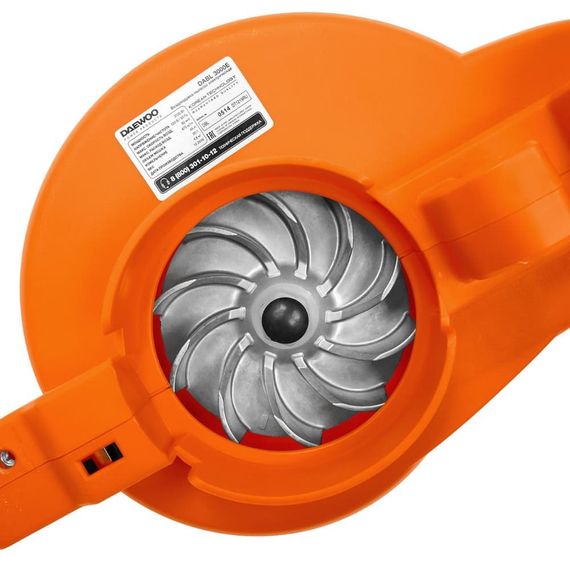 Электрическая воздуходувка Daewoo DABL 3000E с функцией всасывания
