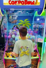 Призовой аппарат Кран-машина «Пиратский остров»