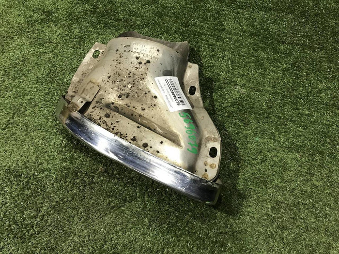 Насадка глушителя левая Mercedes E W213 (2016-2021) AMG