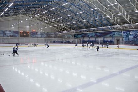 Освещение ледовых арен и катков