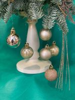 Новогодня композиция на керамической стойке