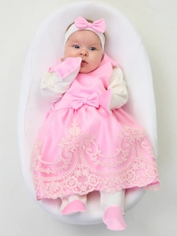 Конверт на выписку новорожденного