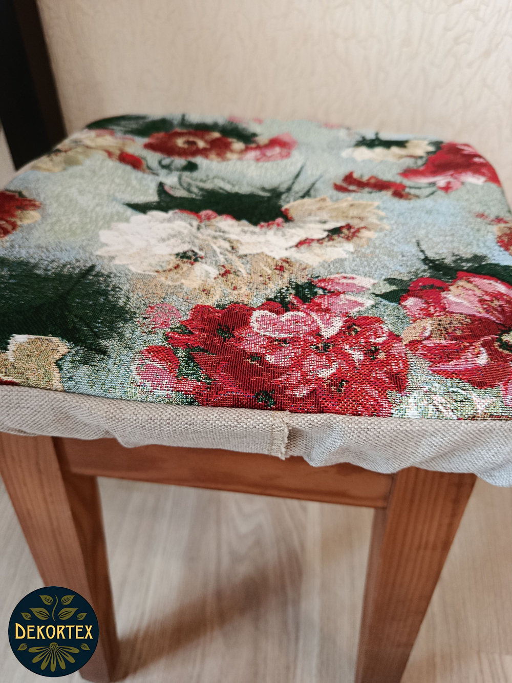 Набор чехлов на табурет из гобелена Акварельные пионы (33х33 см) - 4шт