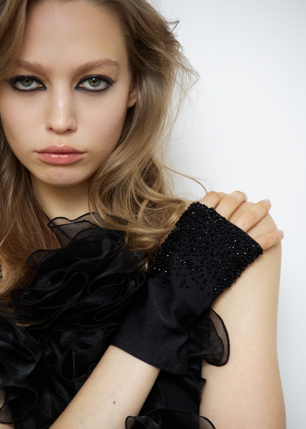 Перчатки митенки с декором