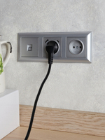 BRITE Розетка 1-местная с заземлением с защитными шторками 16А с USB A+C 18Вт РЮш11-1-БрА алюминий IEK