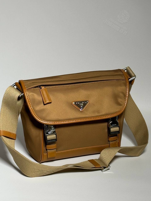 Сумка через плечо Prada