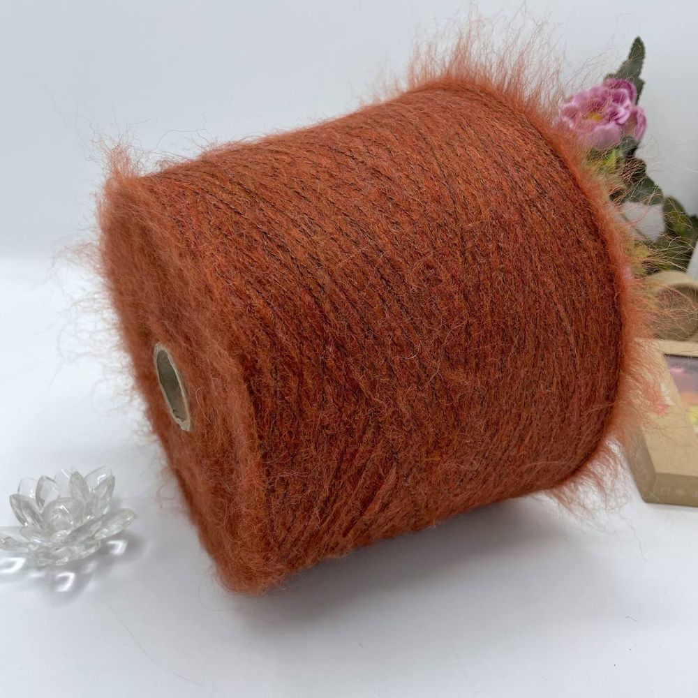 LAGOPOLANE 18% вспушенный меринос 17% полиамид 46% полиакрил 15% нейлон 4% др. волокна