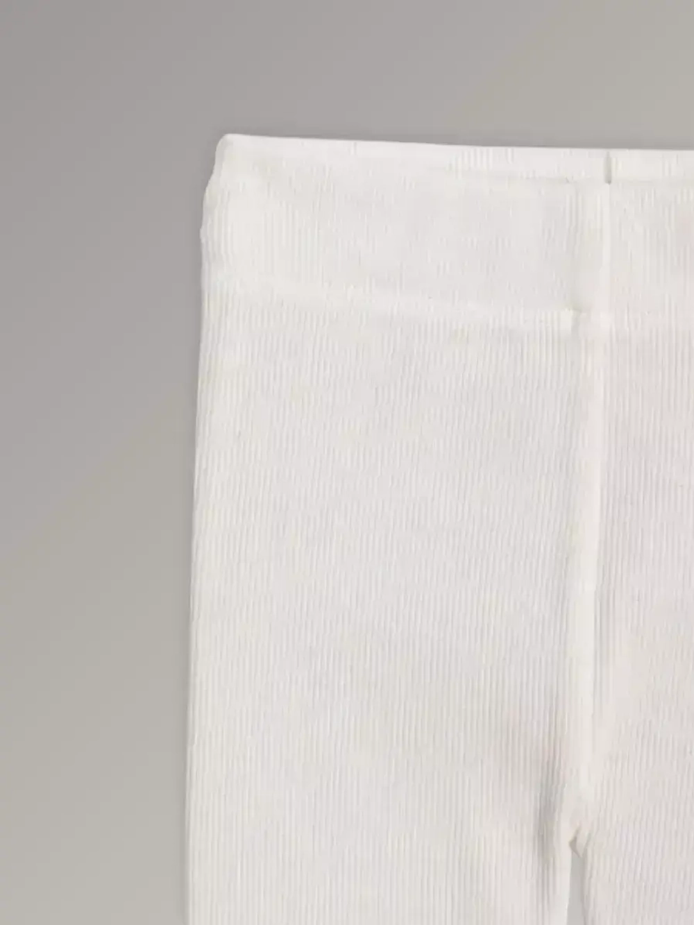 Спортивный костюм для девочки в сад