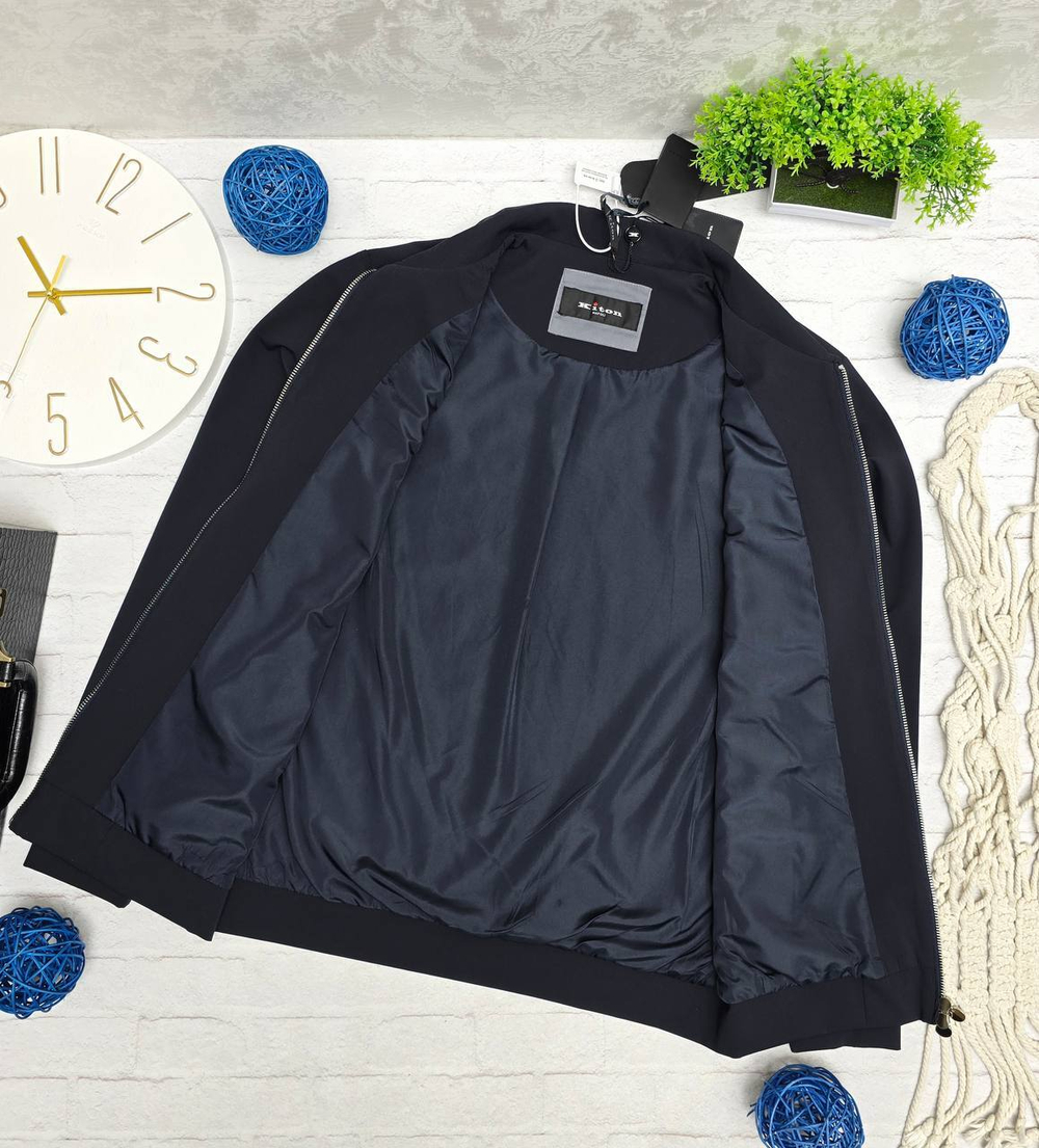 Прогулочный костюм Kiton