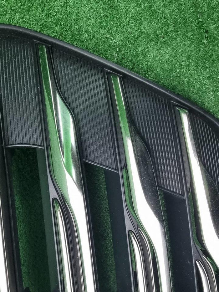 Решетка радиатора GAC GN8 (2019-2023)