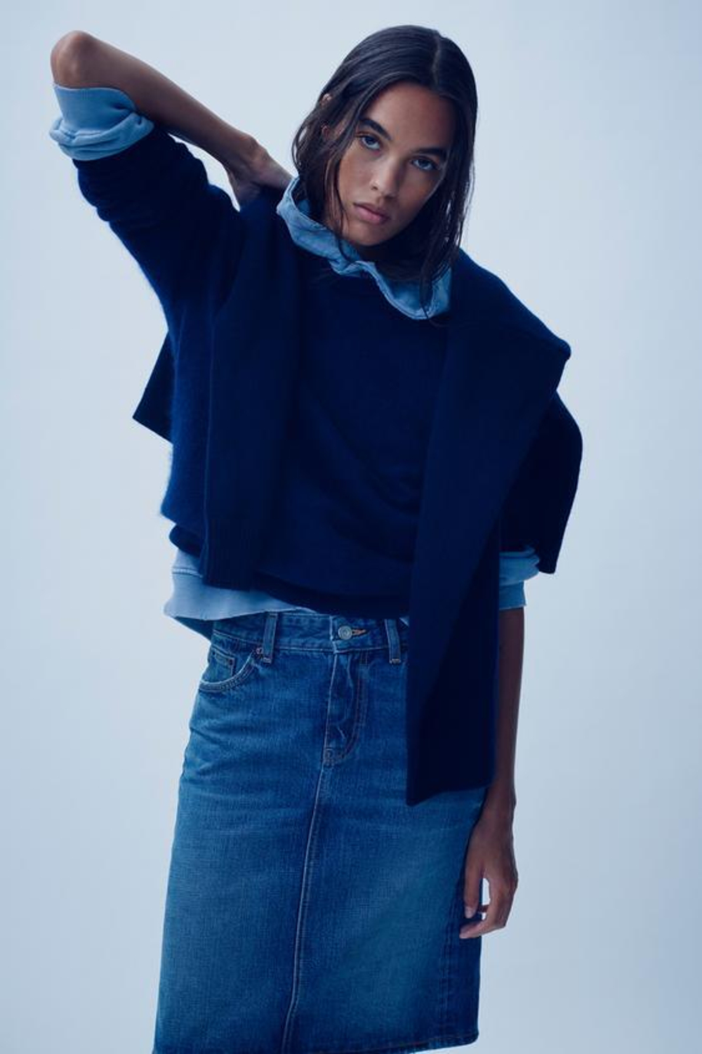 ZARA ДЖИНСОВАЯ ЮБКА TRF СО СРЕДНЕЙ ПОСАДКОЙ, СИНИЙ