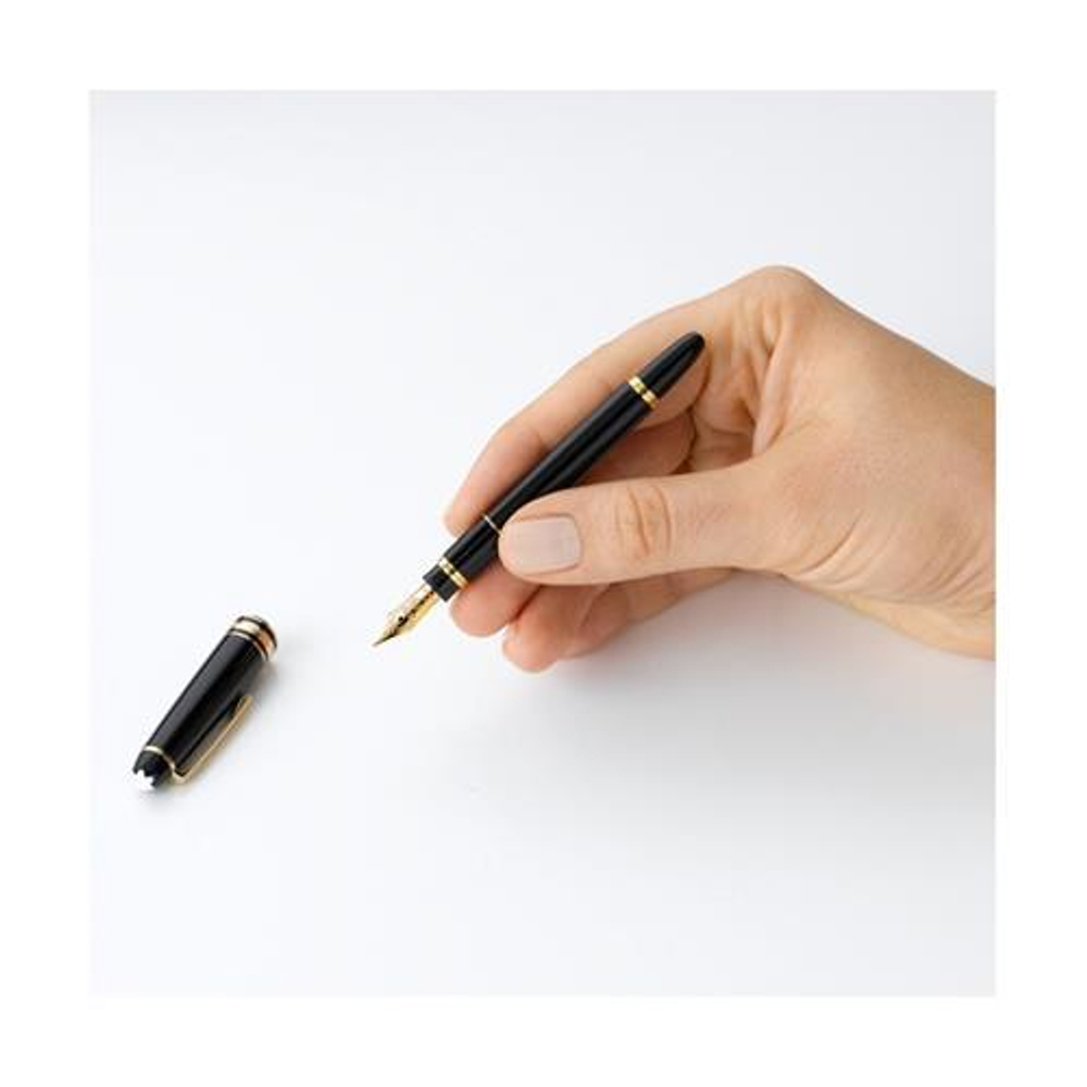 Ручка перьевая Montblanc Mozart с золотым покрытием