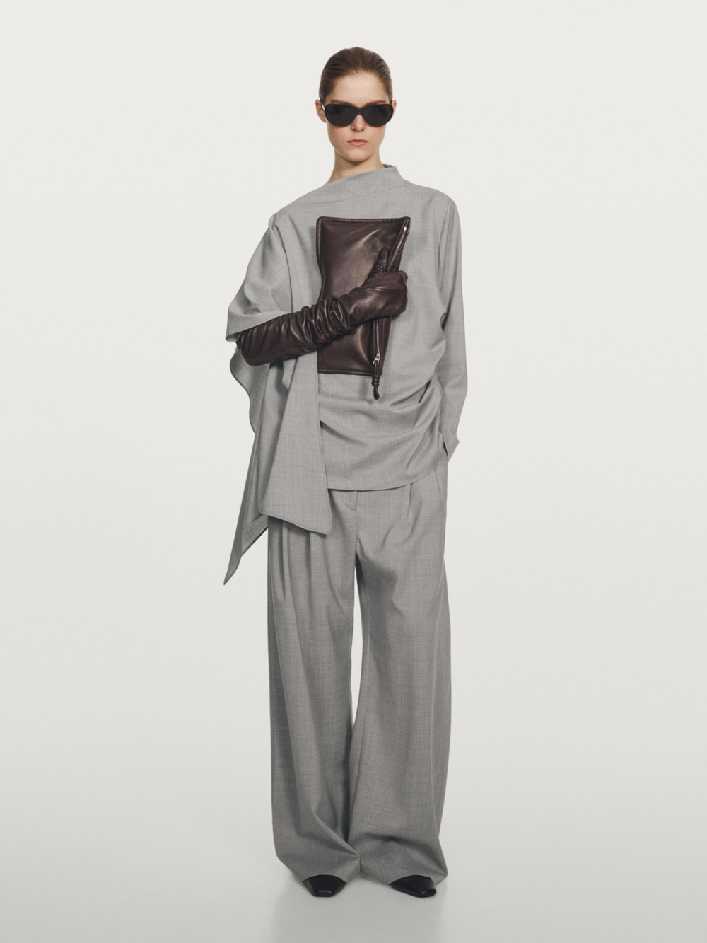 Massimo Dutti Асимметричная блузка с воланами из 100% шерсти - STUDIO, серый